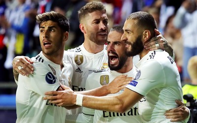 冠竞电竞热评-佐默更衣室发火视频流出